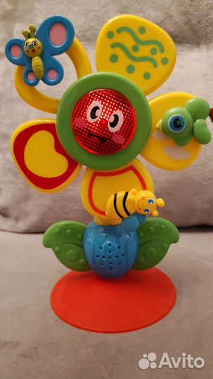 Музыкальная игрушка погремушка на присоске к столу