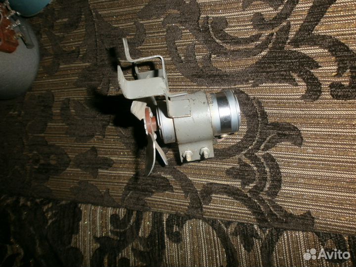 Моторчик дпм-25-Н1-04