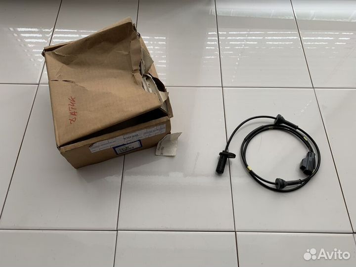 Датчик ABS передний правый Volvo S80 S60 V70 нов