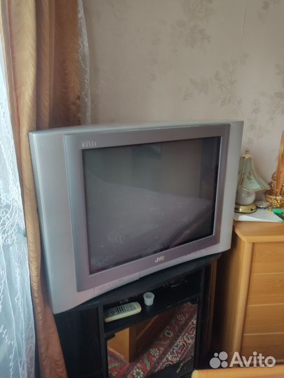 Телевизор jvc, б/у