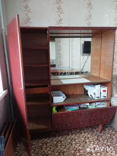 Буфеты и серванты бу