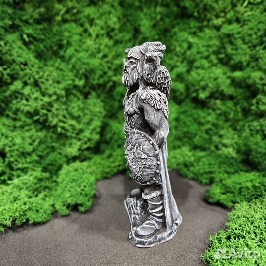 Статуэтка Скандинавский Бог Один