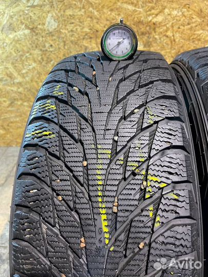 Nokian Tyres Hakkapeliitta R2 205/55 R17