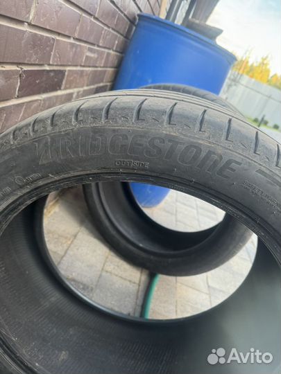 Bridgestone Alenza 001 285/40 R21