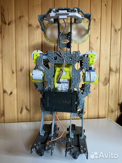 Робот Meccanoid G15