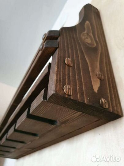 Полка-минибар для бокалов и бутылок