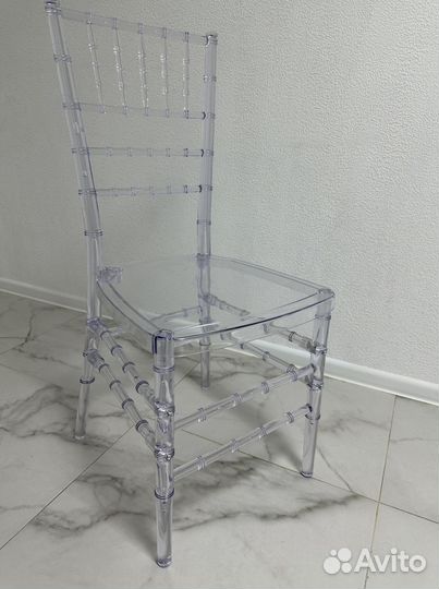 Литые стулья Chiavari