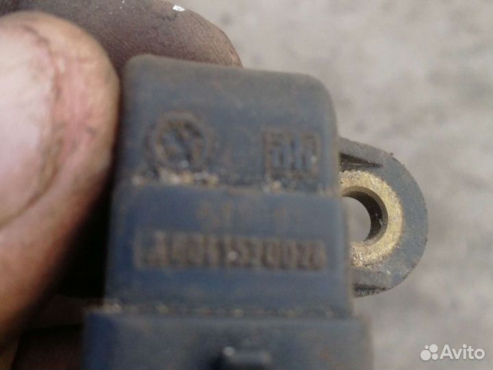 Датчик положения распредвала мерседес