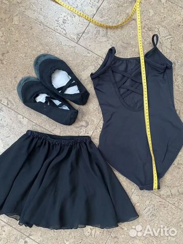 Купальники, шорты, лосины и балетки