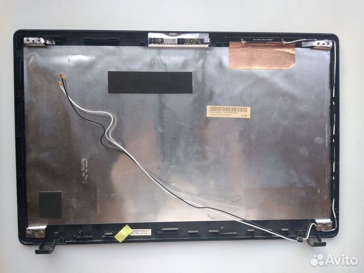 Крышка матрицы Asus X552E