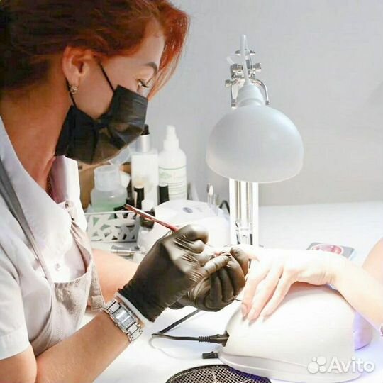 Мастер маникюра и педикюра