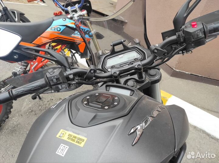 Bajaj dominar 400 touring