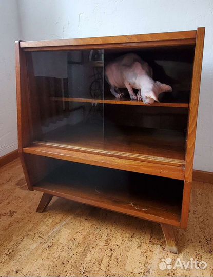 Тумба СССР под тв винтаж. харгита