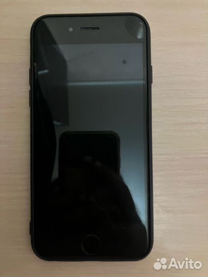 Телефон iPhone 6s