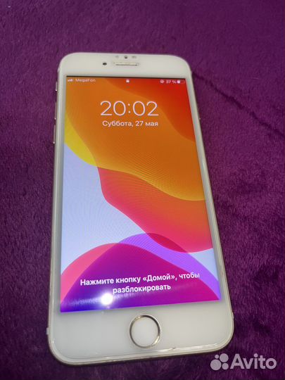 Телефон iPhone 6s