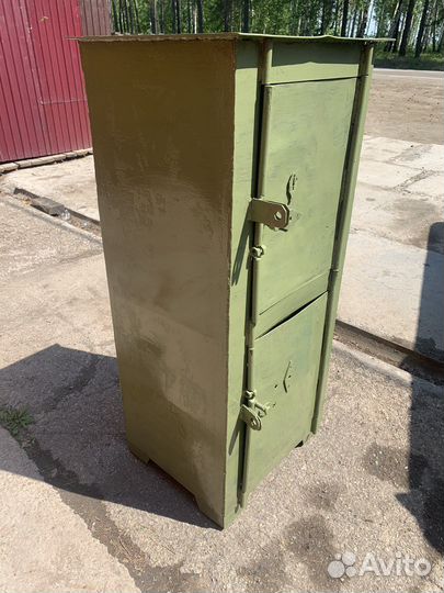 Шкаф металлический сейф
