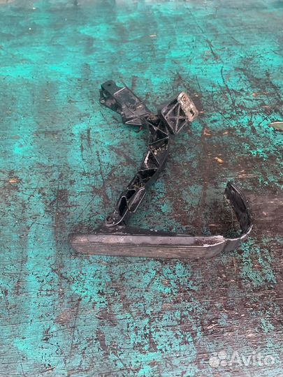 Педаль газа mercedes W202 210