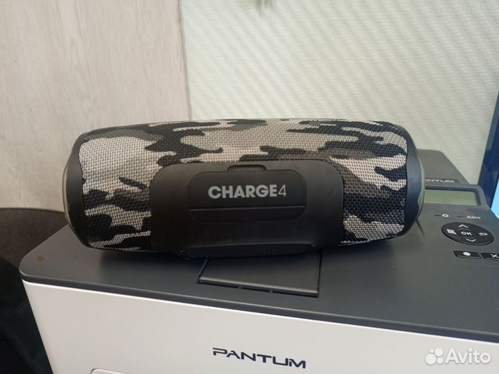 Колонка jbl charge 4