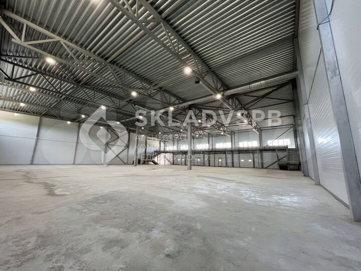 Склад с доками, 1500 м²