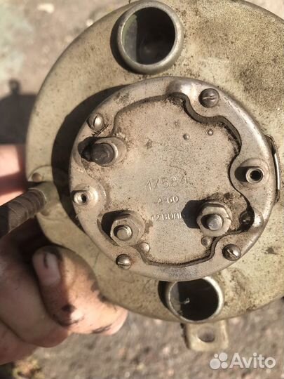 Часы салонные газ 21