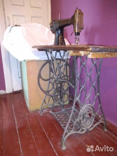 Швейная машинка Gritzner