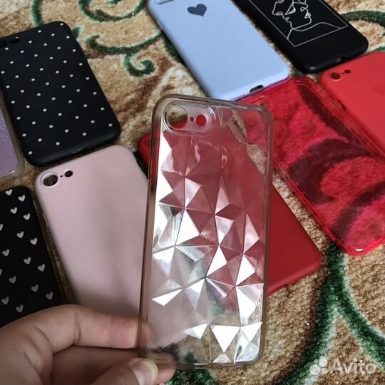 Чехлы на iPhone 7/8/SE2020