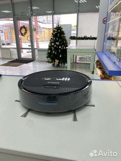 Робот пылесос новый