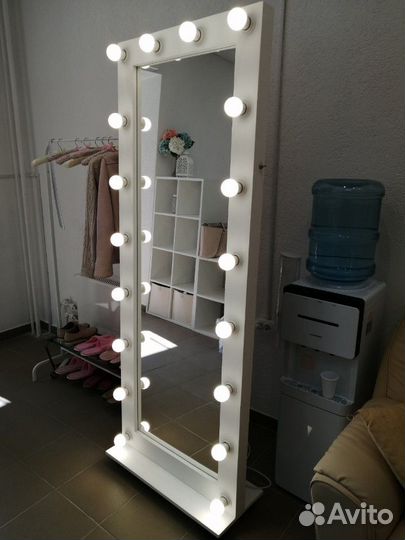 Зеркало гримерное ростовое