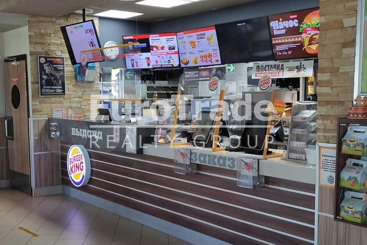 Продам торговое помещение, 381 м²