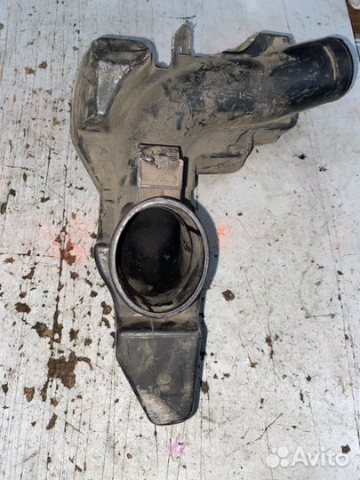 Резонатор воздушного фильтра Peugeot 307