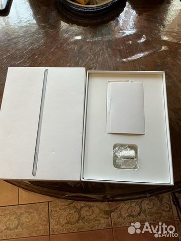 Продам iPad 128