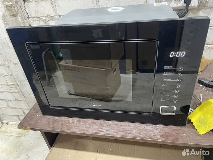 Встраиваемая Микроволновая печь Midea 25Литров
