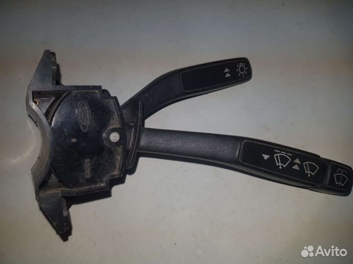 Переключатель стеклоочистителя Ford Sierra