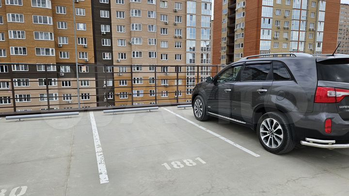 Машиноместо, 13 м²