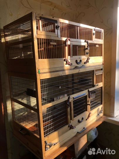 Клетка для птиц из дерева