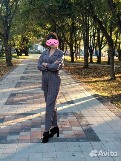 Комбинезон женский 46 р