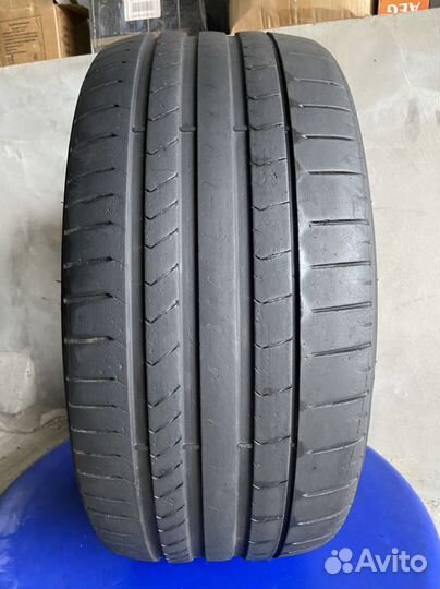 Pirelli P Zero PZ4 275/35 R20 102Y