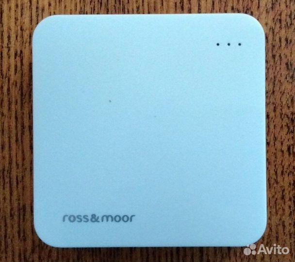 Пауэрбанк Ross&Moor PB-X5 5200mAh (новый)
