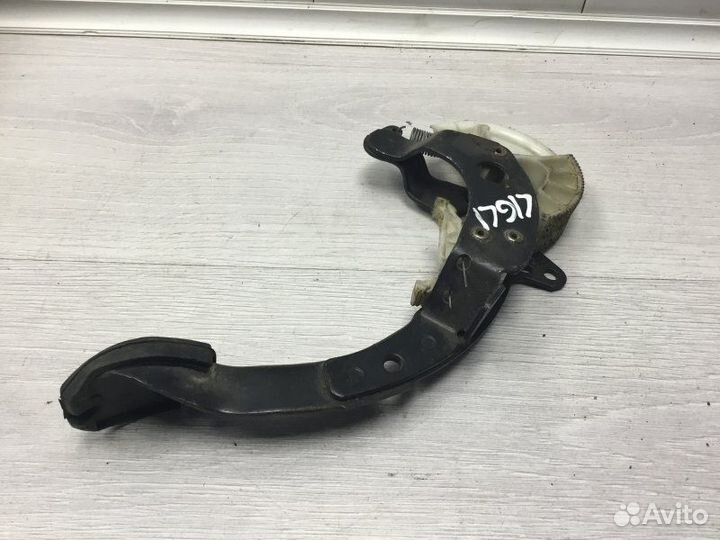 Педаль газа Ford Mondeo 2 2003