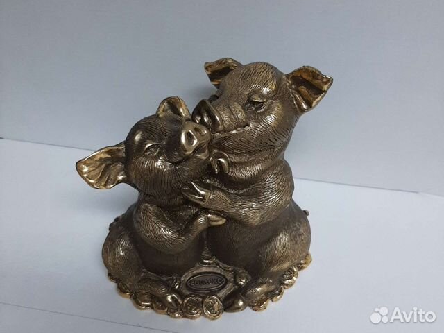 Сувенир Обнимающиеся Поросята