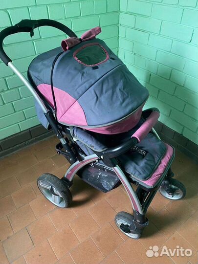 Прогулочная коляска