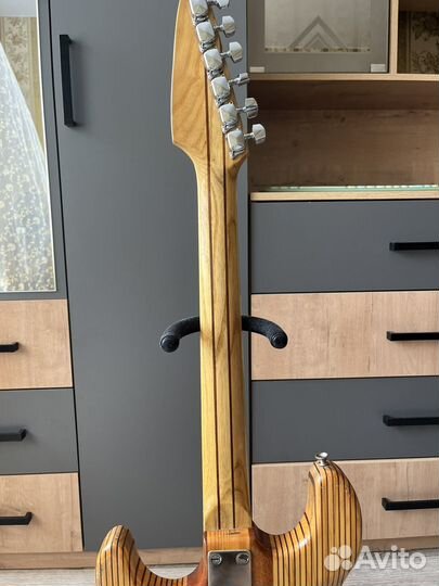 Электро гитара