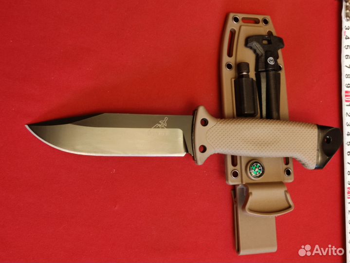 Нож выживания 