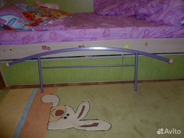 Ограничитель для детской кровати
