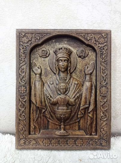 Икона на камне