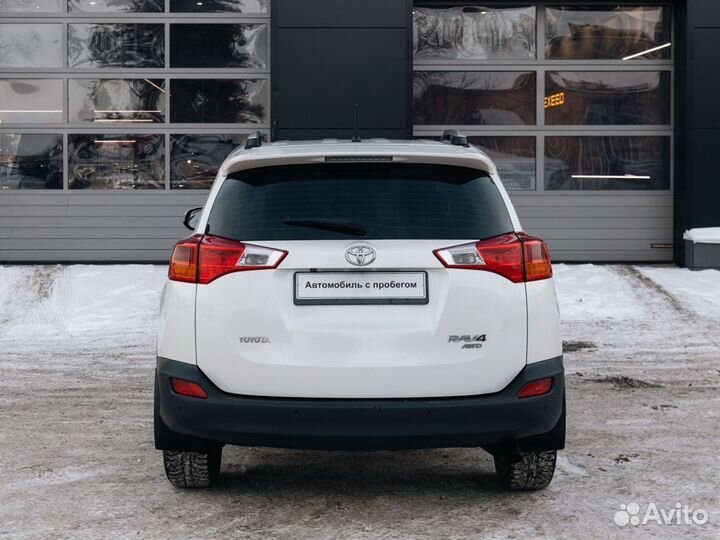 Toyota RAV4 2.5 AT, 2014, 193 278 км