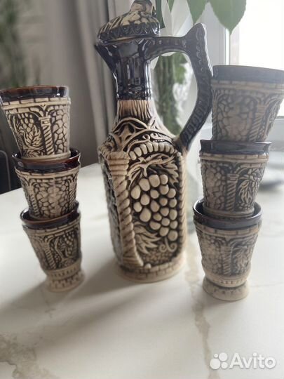 Глиняный кувшин