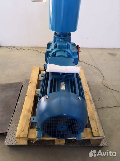 Вакуумный насос ввн1-6 с дв 15х1500