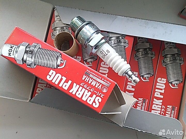 Оригинальная свеча Yamaha B7HS-10