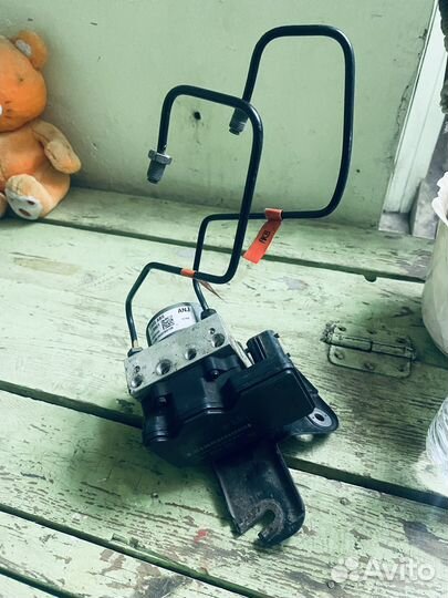 Блок абс Aveo t 300